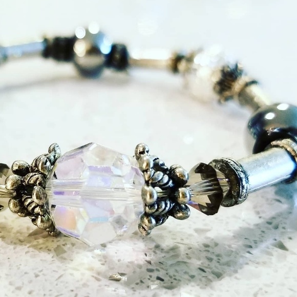 Bracelet - Picture 1 of 1